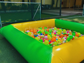 BALL PIT
